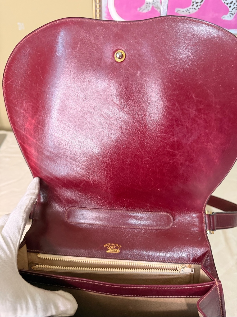 Gucci vintage Burgundy Suede Saddle Shoulder Bag with Gold Hardware - Picture 10 of 16